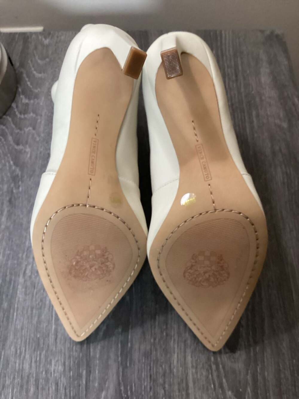 Vince Camuto Sarinda White Leather Pointed Toe Ankle Boots - Thumbnail 5