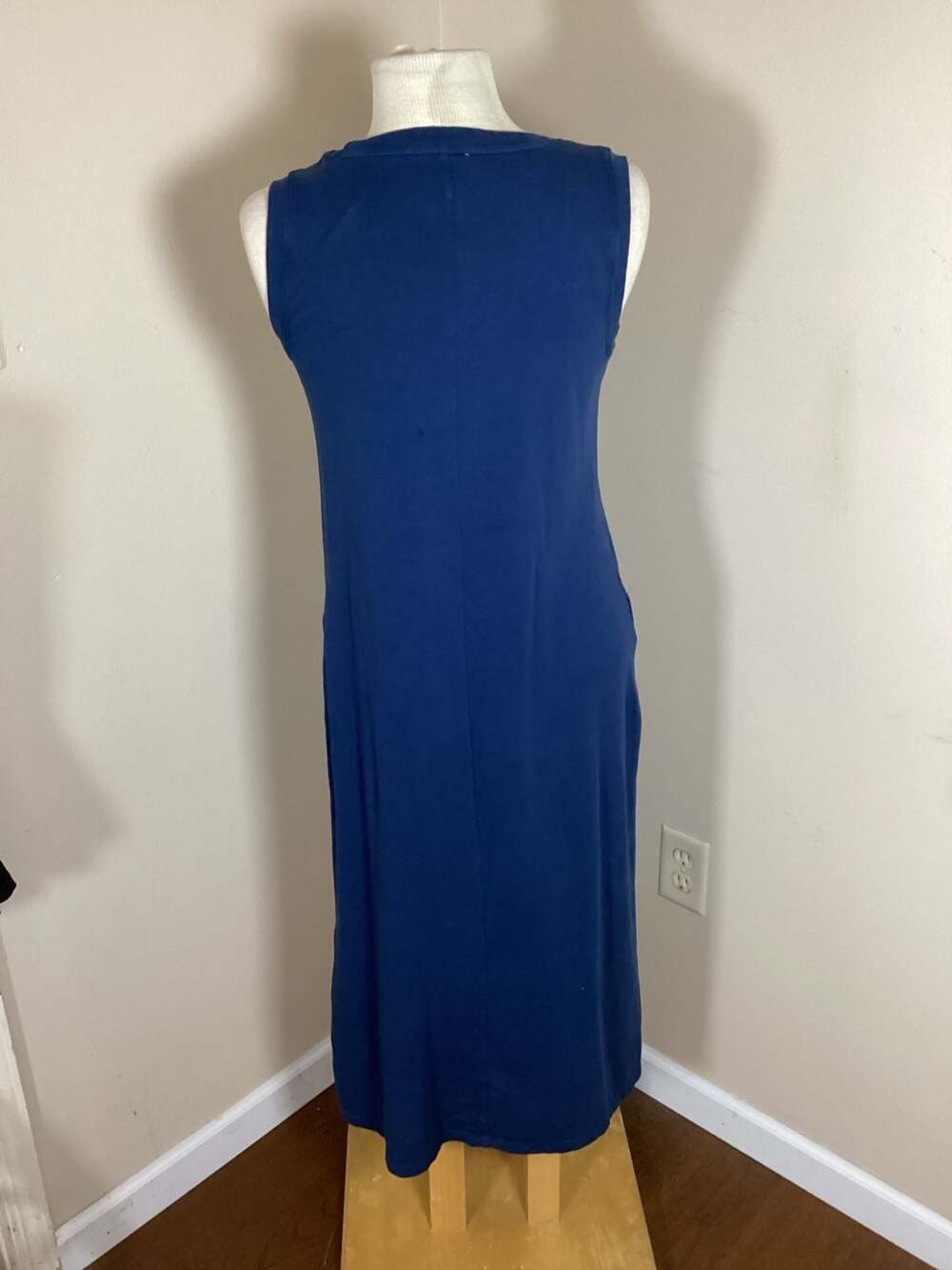 T by Talbots Garment Dyed French Terry Sleeveless Midi Dress with Pockets - Thumbnail 3