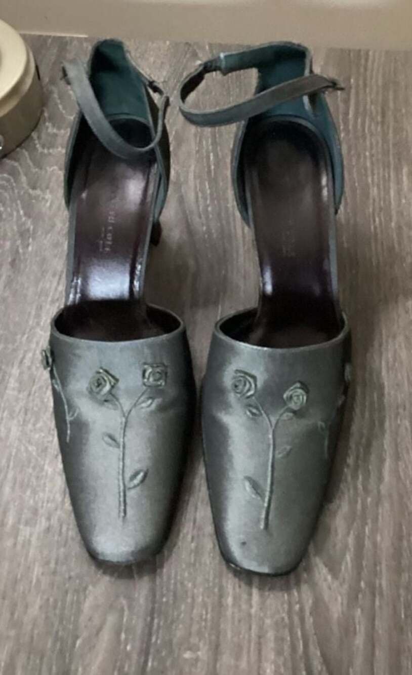 Vintage Kenneth Cole New York Gray Satin Rosette Embroidered Ankle Strap Heels - Thumbnail 7