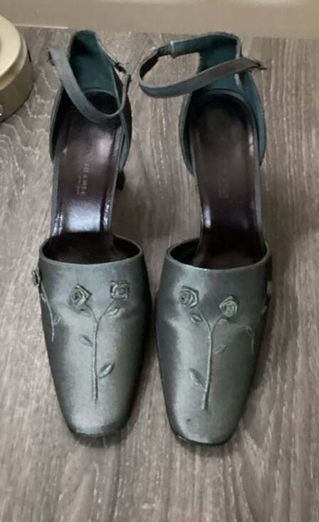 Vintage Kenneth Cole New York Gray Satin Rosette Embroidered Ankle Strap Heels - Thumbnail 8