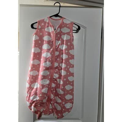 Guntail Baby Sleep Sack Size Large Pink White Cloud Print Wearable Blanket