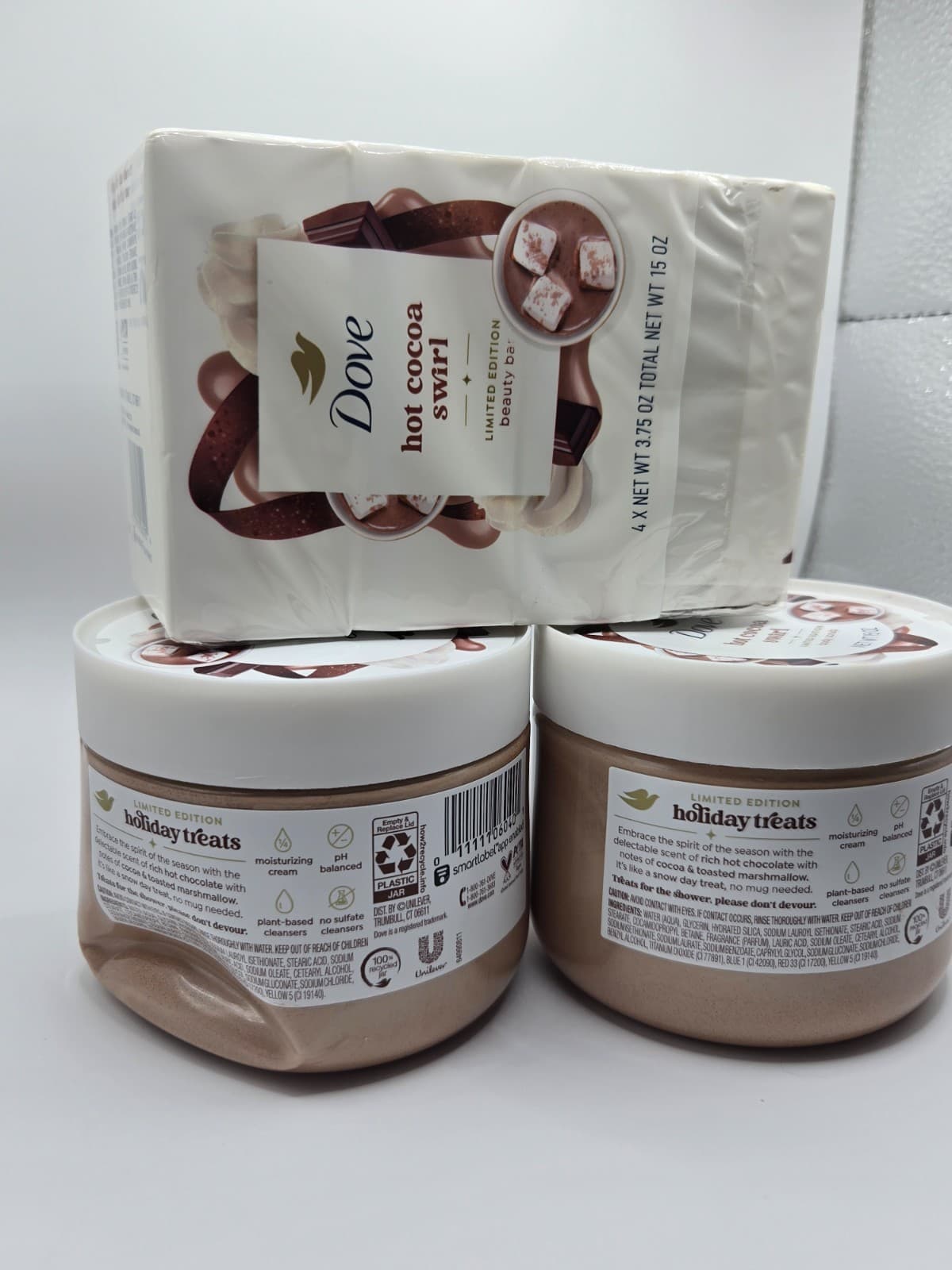 Dove Limited Edition Hot Cocoa Swirl Body Scrub & 4 Pack Beauty Bars - Thumbnail 3