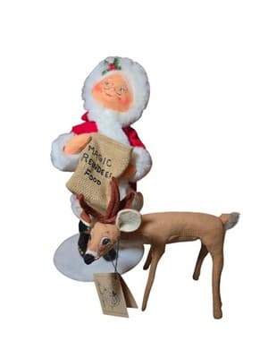 Annalee Mrs Claus Magic Reindeer Food 14” with Reindeer CHRISTMAS 🤶🎄 - Thumbnail 2