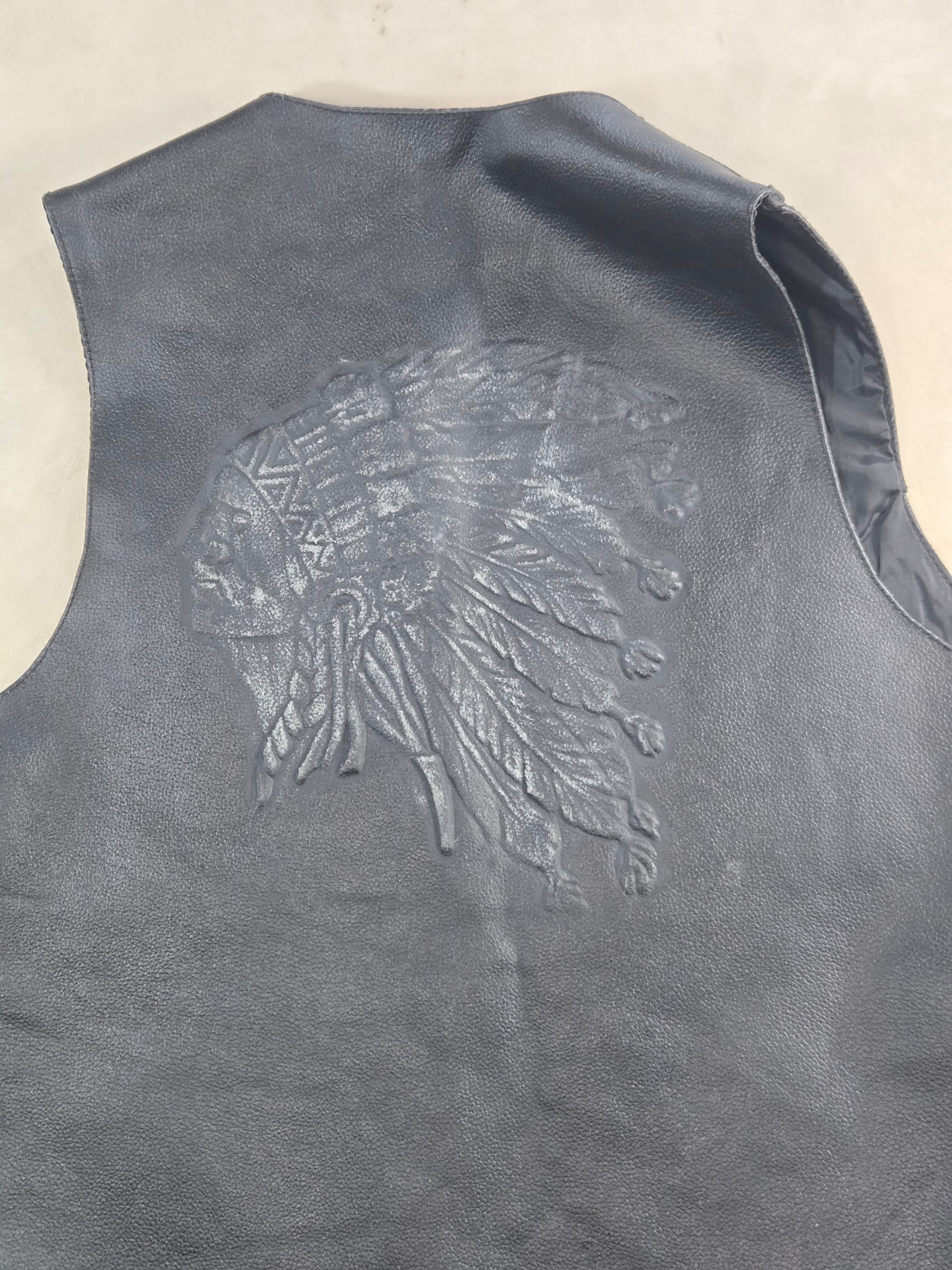 Vintage Xelement Leather Native American Chief Motorcycle Vest M CCW Pockets - Thumbnail 2