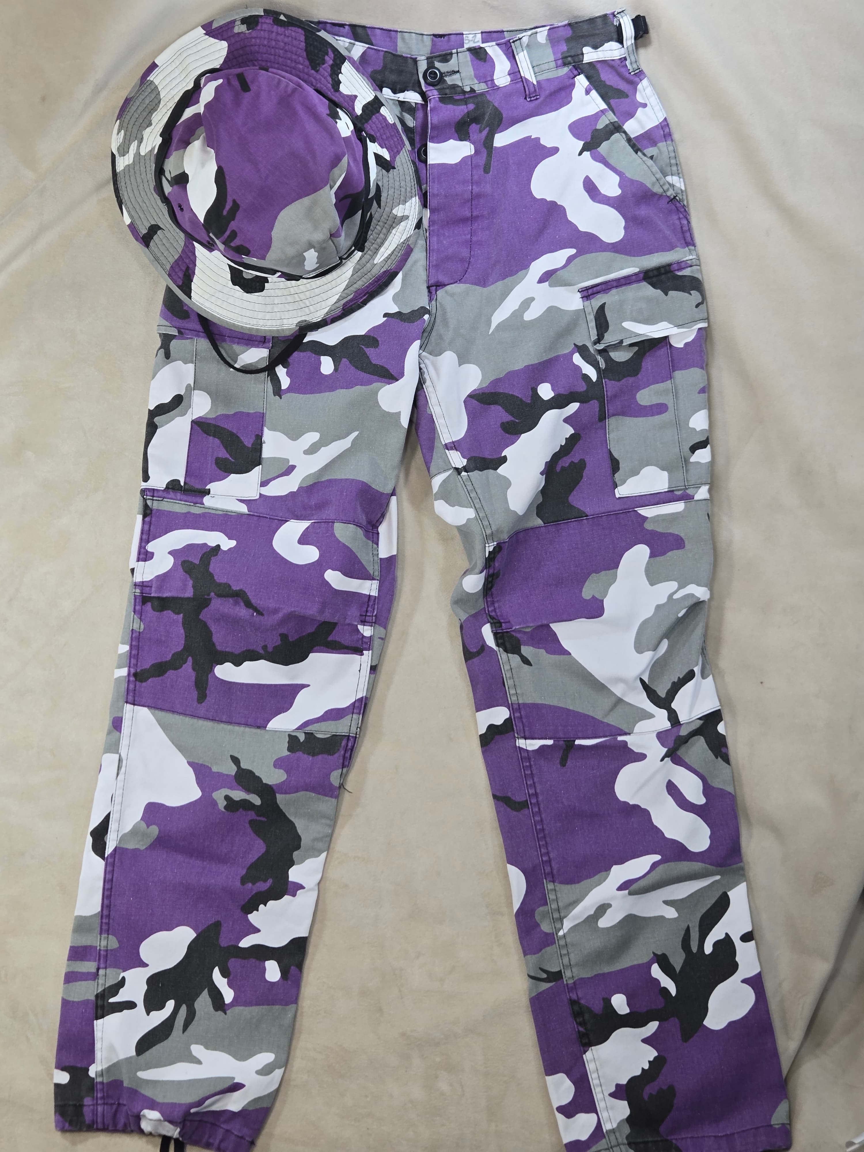 Vintage Purple Camo Matching Set: Cargo Pants & Bucket Hat Y2K Streetwear - Thumbnail 2