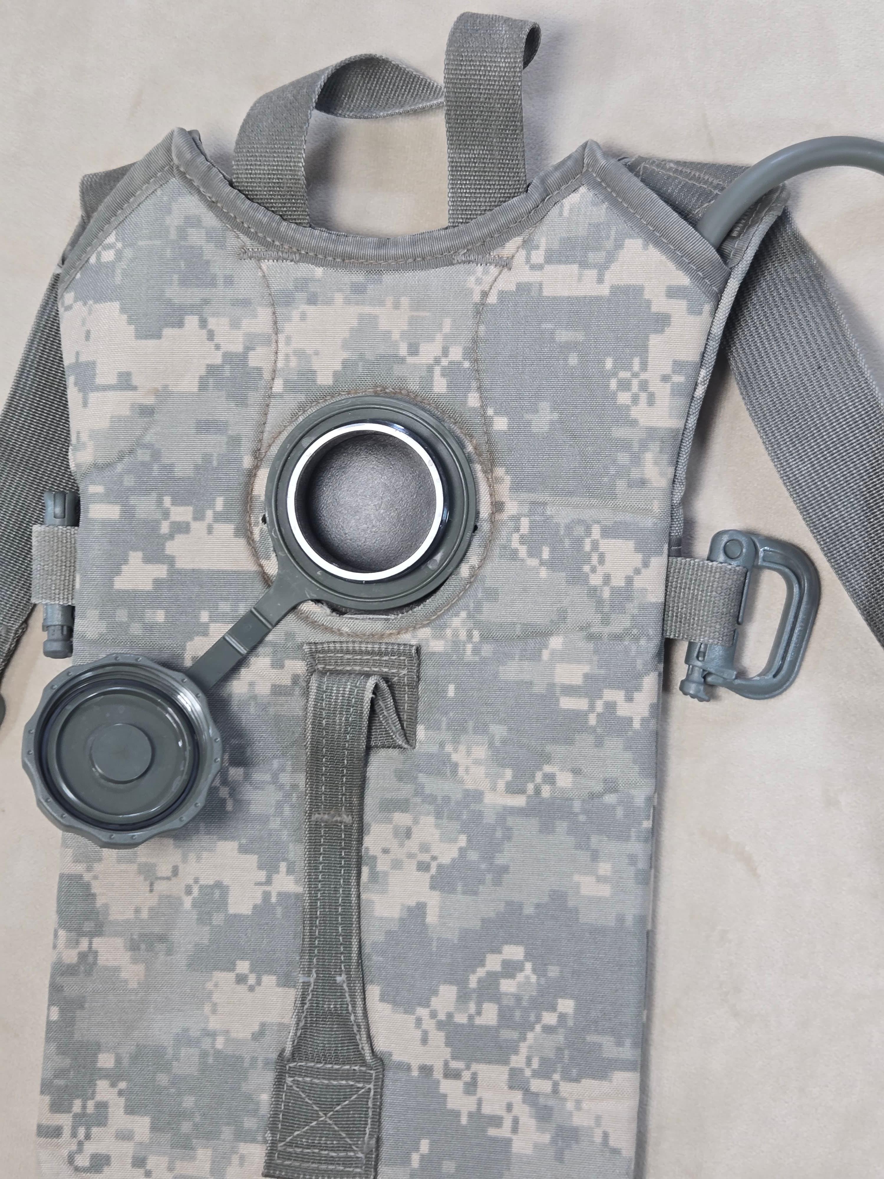 CamelBak ACU Digital Camo 3L Military Hydration Carrier Backpack - Thumbnail 8