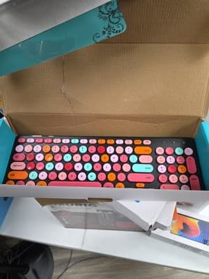 Wireless Keyboard and Mouse Combo, Retro Typewriter Keyboard with Round Keyca... - Thumbnail 3