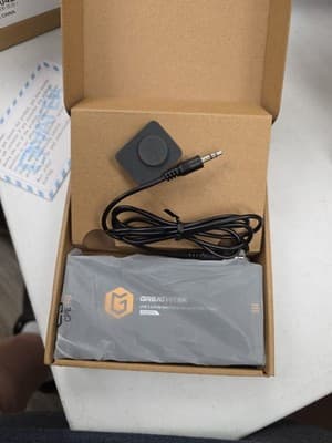 GREATHTEK USB 3.0 HDMI KVM Switch Dual Monitor 2-Port 2:1 EDID Black - Thumbnail 2