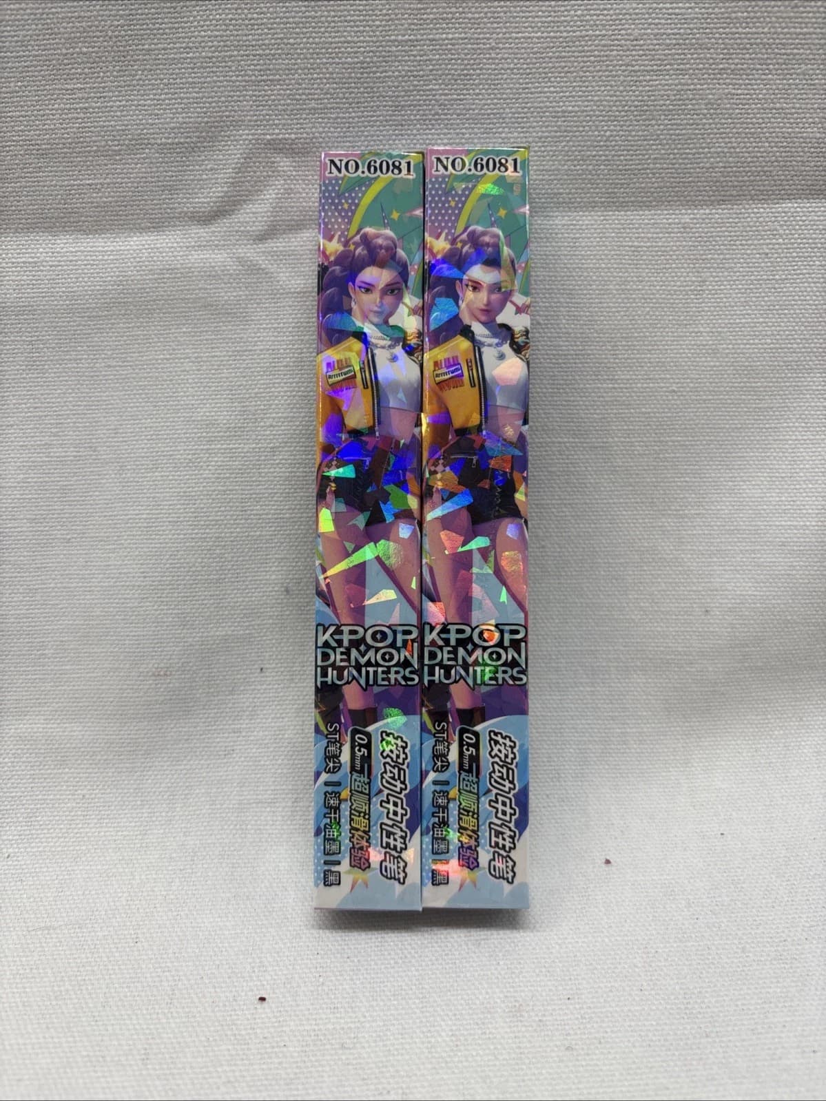K-Pop Demon Hunter Gel Pens Box of 36 - Thumbnail 3
