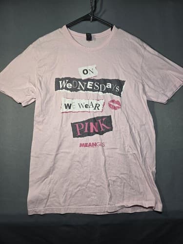 On Wednesdays We Wear Pink Graphic T-Shirt Women's Size M Mean Girls Quote #G97g - Thumbnail 2