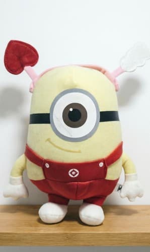 Despicable Me Minion Stuart Valentines Plush Toy Cupid Outfit Illumination #G91g