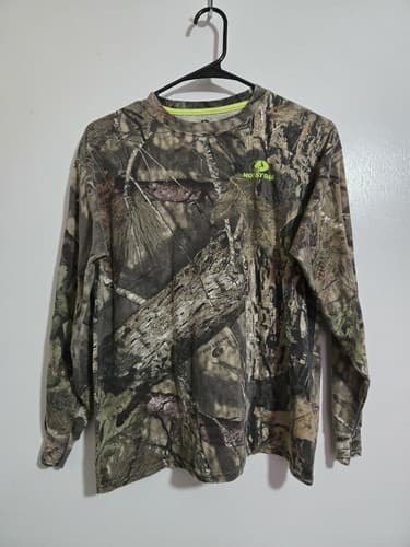 X-Large - youth Mossy Oak Outdoors Shirt Long Sleeve Camo #E85e