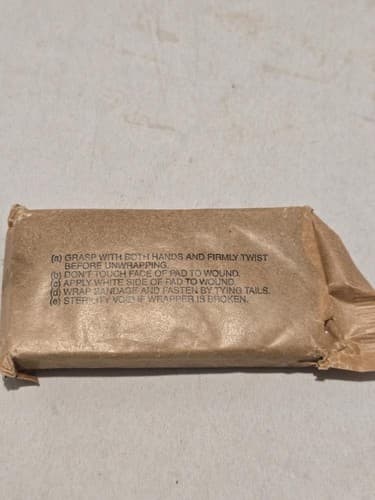 Military First Aid Dressing (Individual) – USGI, Sealed Waxed Wrap #K8k