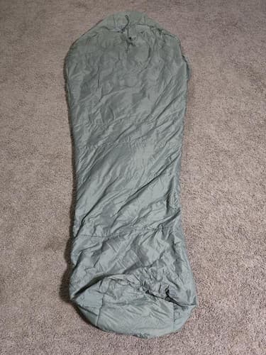 US Military Sleeping Bag w/ Intermediate Cold Weather Bag Patrol Sleep System - Thumbnail 3