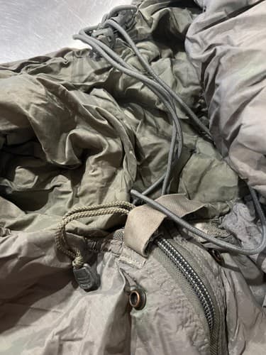 US Military Sleeping Bag w/ Intermediate Cold Weather Bag Patrol Sleep System - Thumbnail 7
