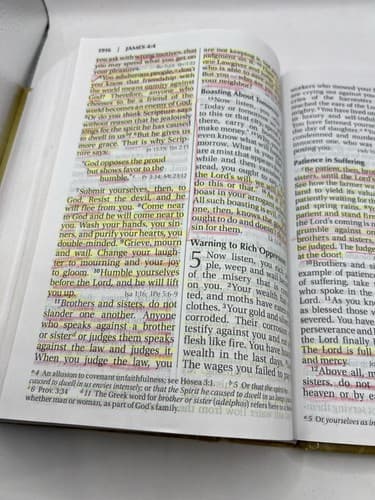 NIV Holy Bible Reference Giant Print Hardcover Red Letter Highlighted Study Copy - Thumbnail 11