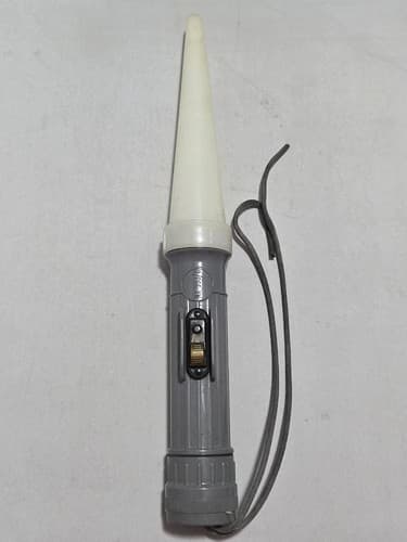 Vintage Fulton MX-993/U Military Traffic Wand Flashlight #O51o - Thumbnail 2
