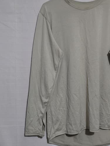 Polartec Gen III Thermal Top Silk US Army MEDIUM REGULAR Long Sleeve Coyote - Thumbnail 2