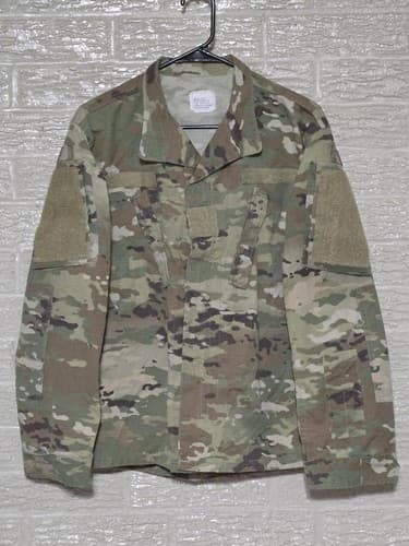 OCP Multicam Jacket Medium/Short NSN:8415-01-623-5526 #I61i