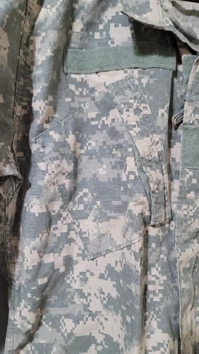 ACU Digital Jacket Medium-Regular 8415-01-548-3172 #93h - Thumbnail 2