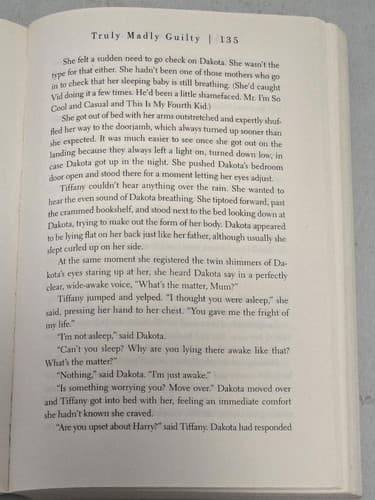 Truly Madly Guilty Liane Moriarty Hardcover Fiction Novel 1st Edition #R55b - Thumbnail 4