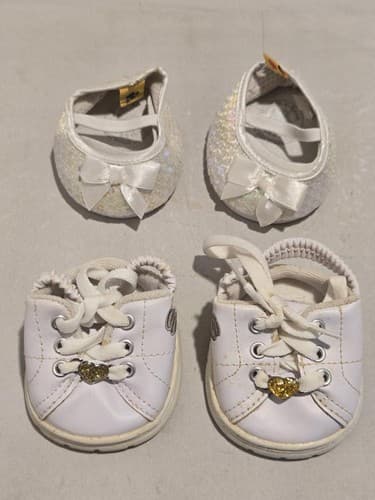 Lot of 2 BAB Skechers Lace up Shoes and Bow Flat Shoes #K29k