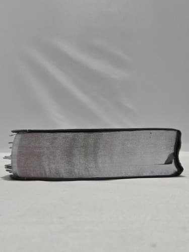NKJV Study Bible Black LeatherTouch Hardcover Large Print Thomas Nelson - Thumbnail 6
