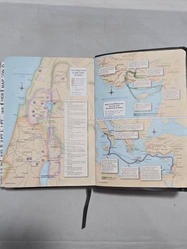 NKJV Study Bible Black LeatherTouch Hardcover Large Print Thomas Nelson - Thumbnail 8
