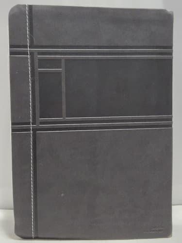 NKJV Study Bible Black LeatherTouch Hardcover Large Print Thomas Nelson - Thumbnail 3