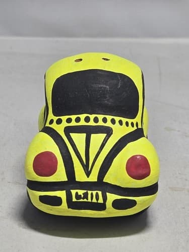 Vintage Ceramic Classic Car Salt and Pepper Shakers Set Hand Painted #G90g - Thumbnail 3