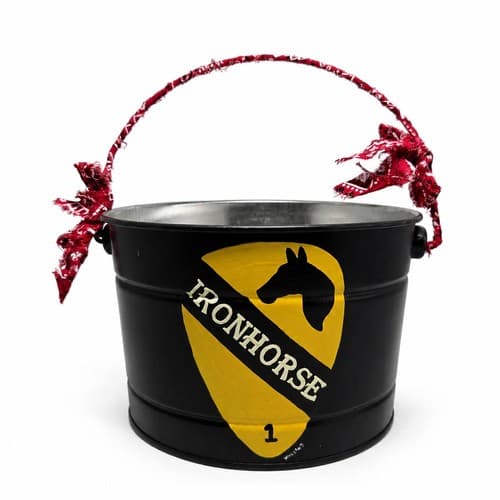 US Army 1st Cavalry Division Metal Bucket Decor Fort Hood TX Iron Horse #G101 - Thumbnail 2