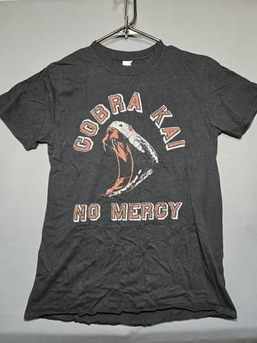 Cobra Kai No Mercy Striking Cobra Graphic T-Shirt Men's Size Medium Black #S52t - Thumbnail 2
