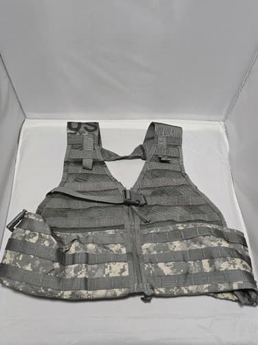 FIGHTING LOAD CARRIER VEST ACU NSN: 8465-01-525-0577 #D71d