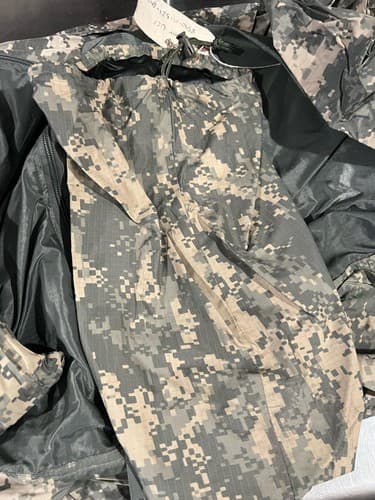 USGI ACU UCP ICS 1-Person Combat Shelter Tent w/ Rainfly ORC/Eureka - Thumbnail 3