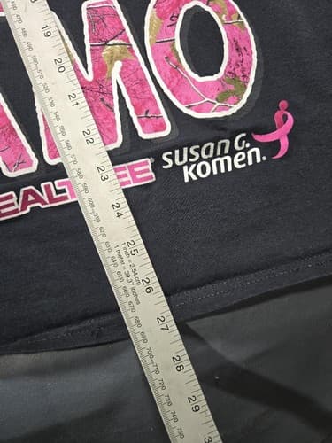 Realtree "Tough Guys Wear Pink" Breast Cancer Awareness Graphic T-Shirt Size M - Thumbnail 10