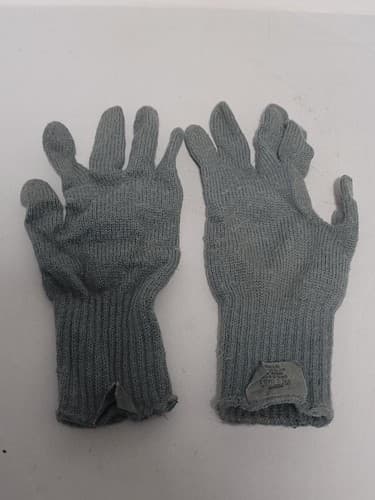 US MILITARY COLD WEATHER GLOVE INSERTS SIZE: (Medium) NSN: 8415-01-527-4664