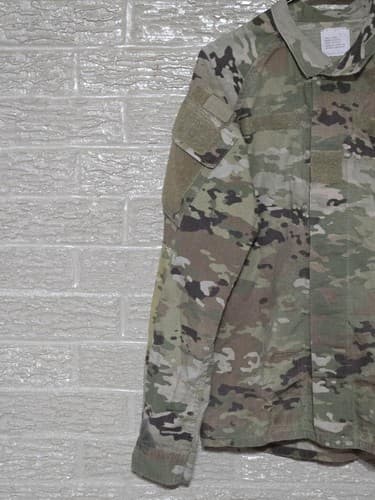 US Army IHWCU Multicam Jacket Small/Short NSN: 8415-01-670-7964 #J17j - Thumbnail 2