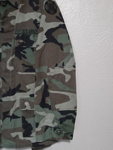 U.S. Army BDU Woodland Camo Jacket Large/Long NSN 8415-01-390-8559 #L90l - Thumbnail 3