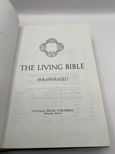 Bible Lot 3 CSB Holy Bible Living Bible Paraphrased Good News Large Print - Thumbnail 9