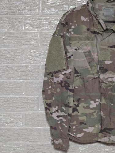 FRACU Multicam Jacket Medium/Short NSN:8415-01-598-9984 #H60h - Thumbnail 2