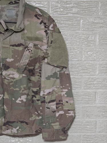 FRACU Multicam Jacket Medium/Short NSN:8415-01-598-9984 #H60h - Thumbnail 3