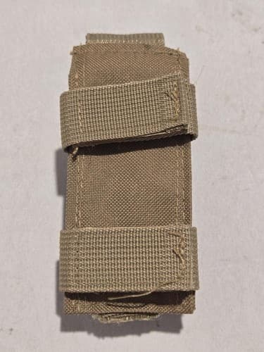 USGI MOLLE Single 9mm Pistol Magazine Pouch – Coyote Brown – Fits M9 – #K50k - Thumbnail 2