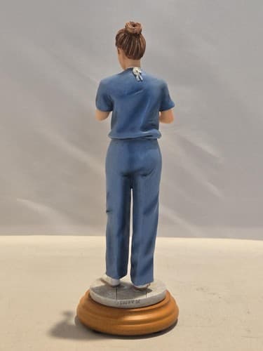 Vanmark White Caps of Caring – The Ultimate Caregiver Nurse Figurine #K52k - Thumbnail 2