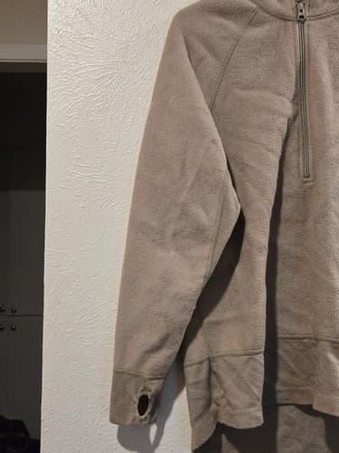 USGI Army Fire Resistant (FR) Undershirt – Medium Short, Tan/Khaki #K36k - Thumbnail 2