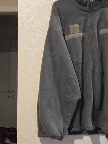 Gen III U.S. Army Cold Weather Fleece Jacket – Gray Military Issue #Jxx - Thumbnail 2