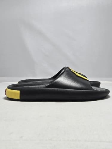 Pokémon Pikachu Kids Slide Sandals Black & Yellow Size 4 Boys/Girls #DC60 - Thumbnail 2