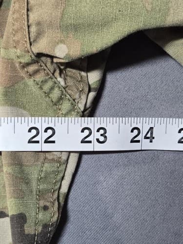 USGI Army OCP Scorpion W2 Uniform Coat Jacket Medium Regular 8415-01-623-5528 - Thumbnail 11