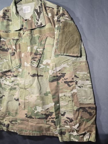 USGI Army OCP Scorpion W2 Uniform Coat Jacket Medium Regular 8415-01-623-5528 - Thumbnail 3