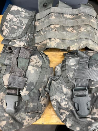 Lot of 4 -2 Canteen carriers , single and 3mag holder #69t - Thumbnail 11