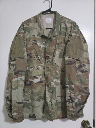 OCP Multicam Jacket Medium/Long NSN: 8415-01-623-5529 #D7d